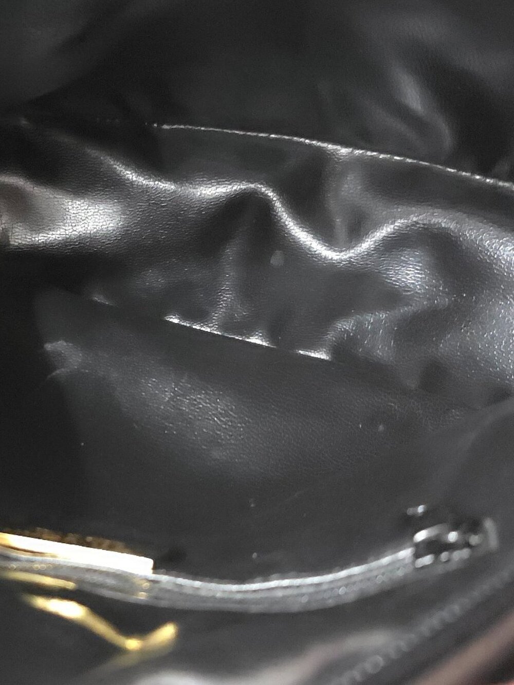 Vintage St. John Quilted Black Leather Shoulder Bag - Picture 10 of 11